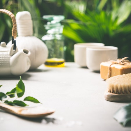 Eco-Friendly DIY Bath Soaks: Sustainable Ingredients and Packaging