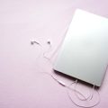 The Role of Digital Journals vs. Paper Journals in Modern Mindfulness Practices