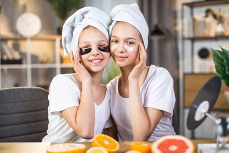 Natural Beauty: Ayurvedic Skincare and Haircare for Americans