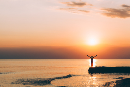 Cultural Perspectives: Bringing the Wisdom of Tai Chi and Qi Gong to American Lifestyles