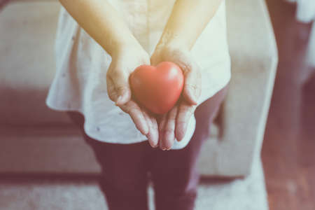 Navigating Grief and Loss with Journaling: Finding Peace After a Loved One’s Passing